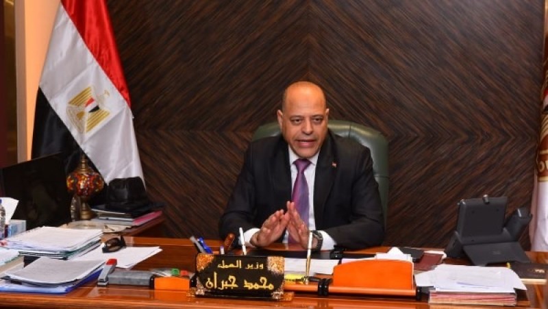 500 دولار شهريا.. فرص عمل في لبنان لفني الكهرباء وميكانيكي
