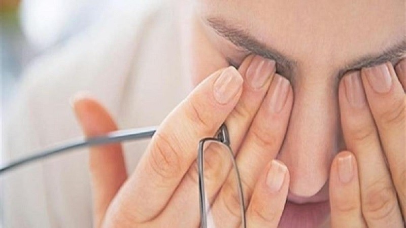 تحذيرات من أطباء العيون.. 4 عادات شائعة قد تدمر بصرك وتسبب العمى