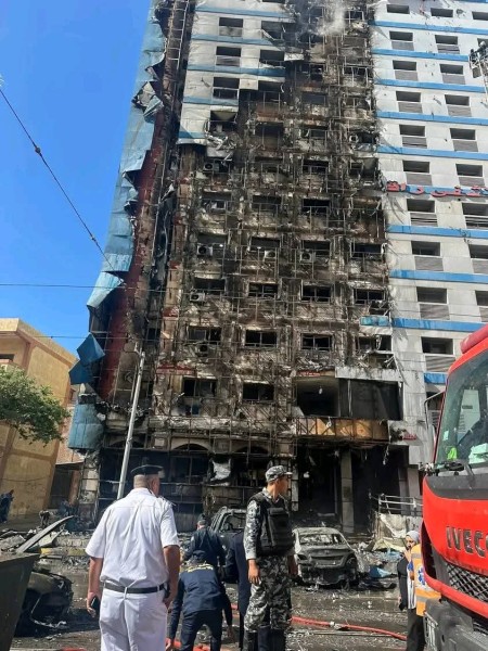 اشتعال النيران بمستشفى كبرى غرب الإسكندرية