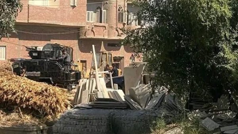 الشرطة تقضي على عصابة أبو عصفور وتضبط أسلحة نارية