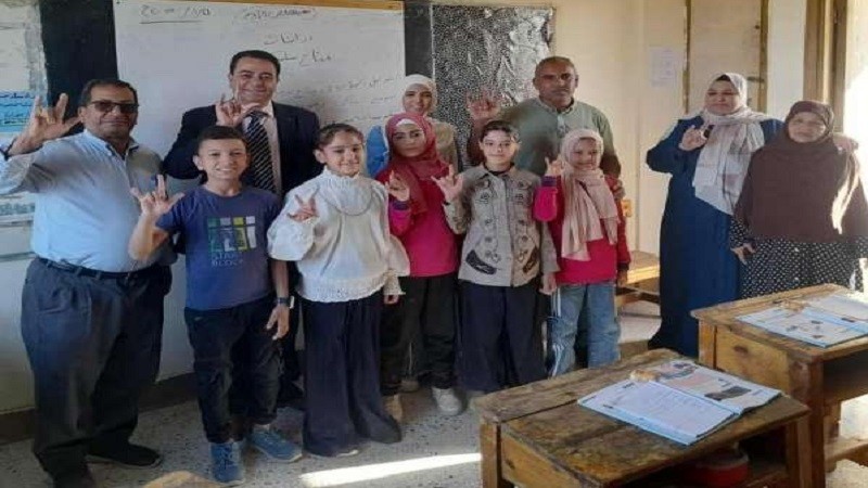 مدير إدارة الصف التعليمية يتفقد عدداً من المدارس لمتابعة سير العملية التعليمية