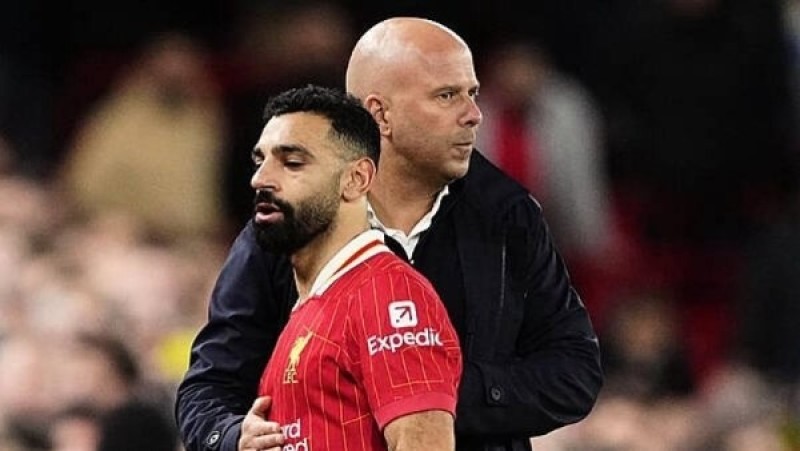 ضد التيار.. ماذا قال آلان شيرار لمدرب ليفربول عن محمد صلاح؟! ضد التيار.. ماذا قال آلان شيرار لمدرب ليفربول عن محمد صلاح؟!