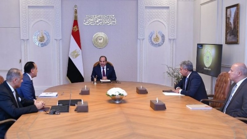 السيسي يتابع الاستعدادات الجارية لتنظيم الاحتفالية الكبرى بمناسبة افتتاح المتحف المصري الكبير السيسي يتابع الاستعدادات الجارية لتنظيم الاحتفالية الكبرى بمناسبة افتتاح المتحف المصري الكبير