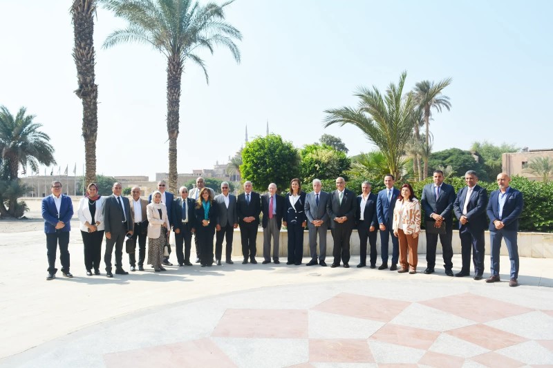 اجتماع مستشار رئيس الجمهورية للتنمية المحلية بمقر الجهاز القومي للتنسيق الحضاري بقلعة... اجتماع مستشار رئيس الجمهورية للتنمية المحلية بمقر الجهاز القومي للتنسيق الحضاري بقلعة صلاح الدين