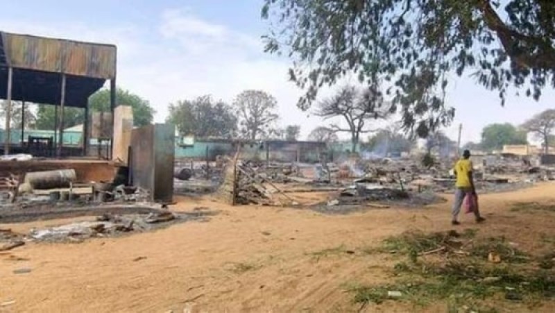 مقاتلون مقربون من الجيش السوداني: الفاشر لم تسقط والاشتباكات متواصلة مقاتلون مقربون من الجيش السوداني: الفاشر لم تسقط والاشتباكات متواصلة