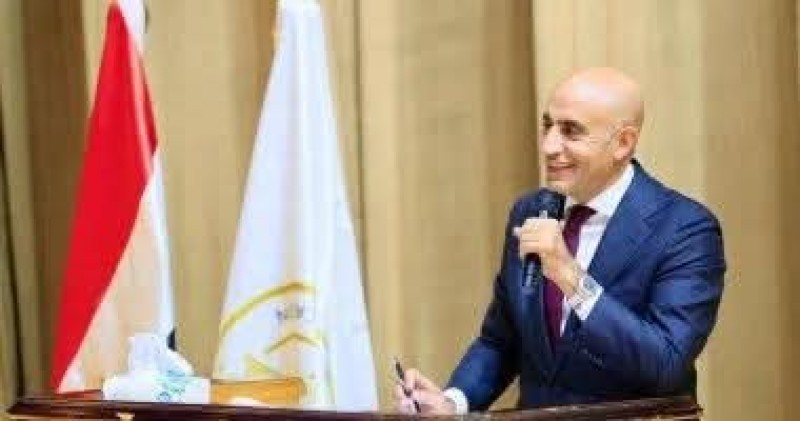 وزير التعليم يوجه بتخصيص فقرة الإذاعة المدرسية عن المتحف المصري وزير التعليم يوجه بتخصيص فقرة الإذاعة المدرسية عن المتحف المصري