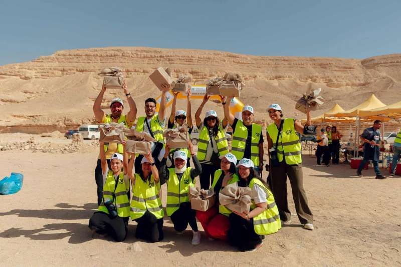 وزارة البيئة بالتعاون مع مؤسسة وادى ايبكس ينظمان فعالية ”Wadi Degla Clean... وزارة البيئة بالتعاون مع مؤسسة وادى ايبكس ينظمان فعالية ”Wadi Degla Clean Up” بمحمية وادى دجلة لتعزيز الوعي البيئي ونشر ثقافة الإستدامة