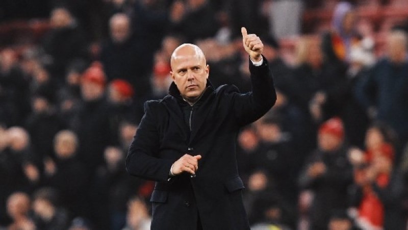 إصابة جديدة تضرب ليفربول.. ضربة في موسم صعب وآرني سلوت في مأزق