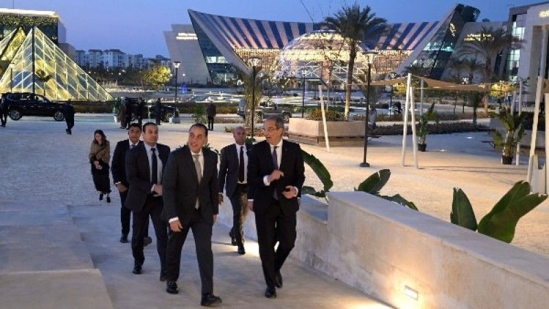 مدبولى: المتحف الكبير صرح عالمي تقدمه مصر هدية لكل العالم مدبولى: المتحف الكبير صرح عالمي تقدمه مصر هدية لكل العالم