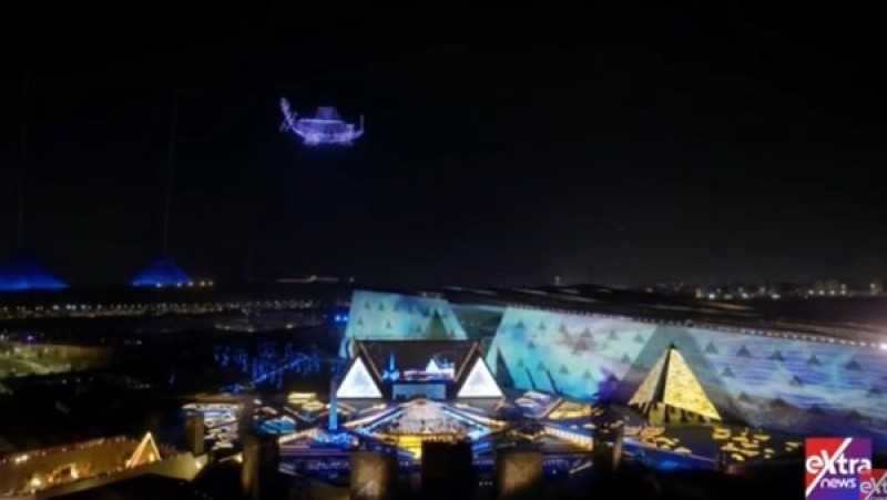 بالهولوجرام.. تصاميم إبداعية مذهلة لمركب خوفو تزين سماء المتحف المصري الكبير