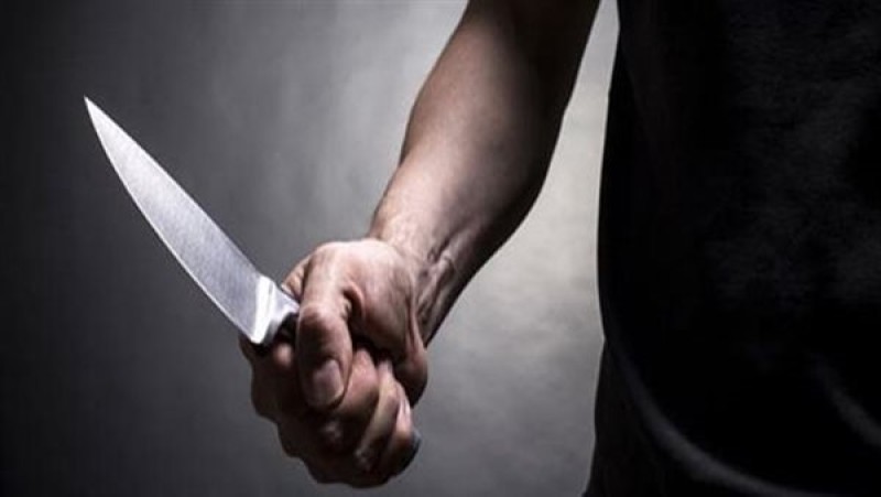 سلاح أبيض يحصد أرواح الشباب في مصر: جريمتان قتل بشعتان في أكتوبر والغربية