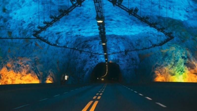 نفق تحت البحر المتوسط.. التخطيط لمشروع عملاق يربط أوروبا بأفريقيا