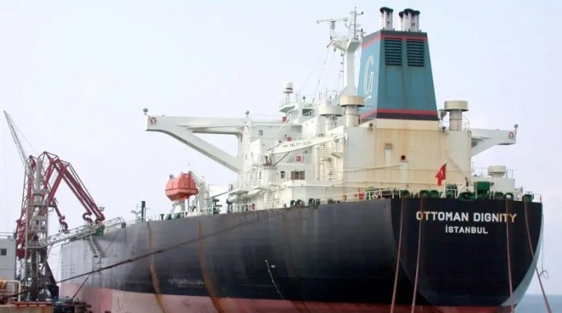 حقيقة احتجاز هيئة قناة السويس للناقلة DIGNITY