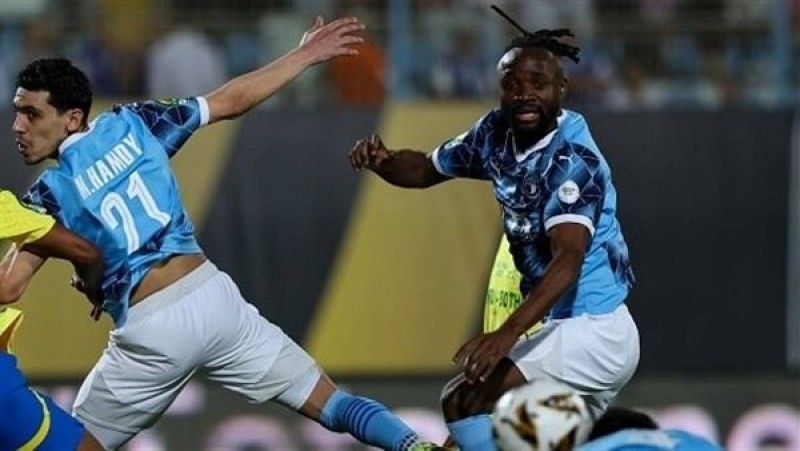 نجم بيراميدز الأقرب للفوز بجائزة أفضل لاعب داخل قارة إفريقيا