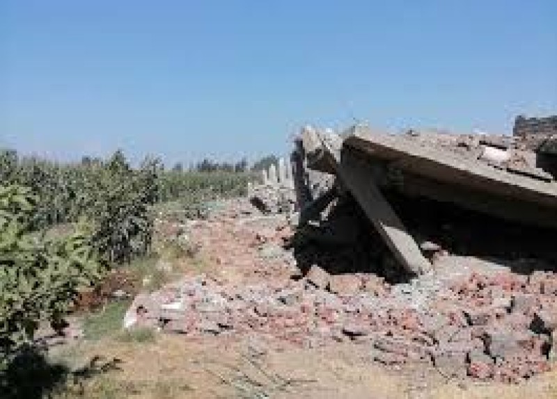 رئيس مدينة دمنهور يقود حملة إزالة التعديات على الأراضي الزراعية بتوجيهات من محافظ البحيرة