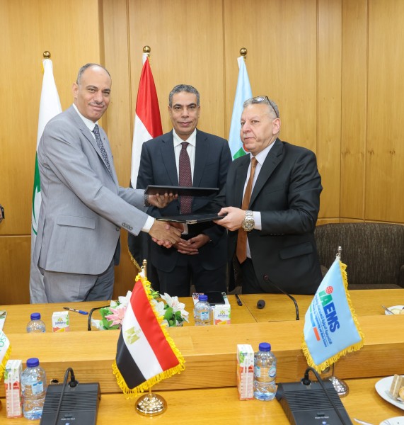 القومية للبريد و”الأكاديمية الدولية للهندسة وعلوم الإعلام” يوقعان بروتوكول تعاون