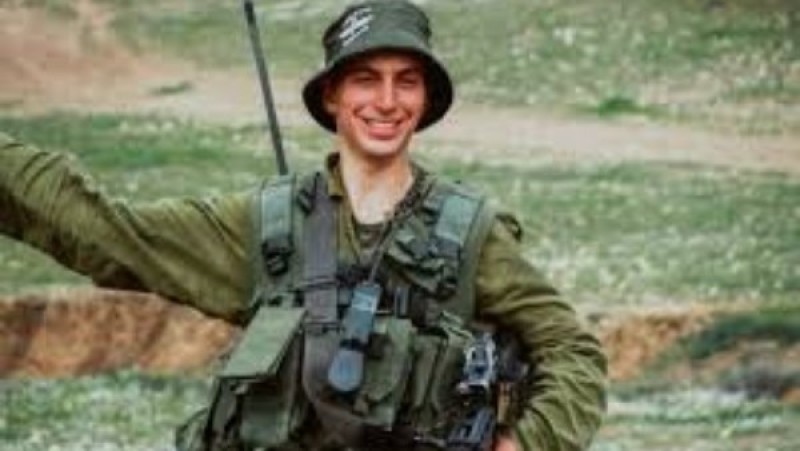 وسائل إعلام عبرية: الصليب الأحمر يستلم جثة جندي بجيش الاحتلال من غزة