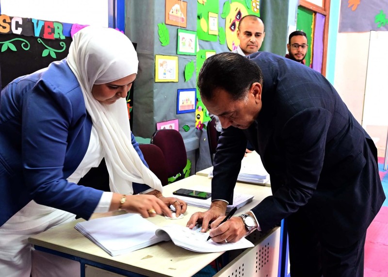 ”مدبولي” يُدلي بصوته في انتخابات مجلس النواب