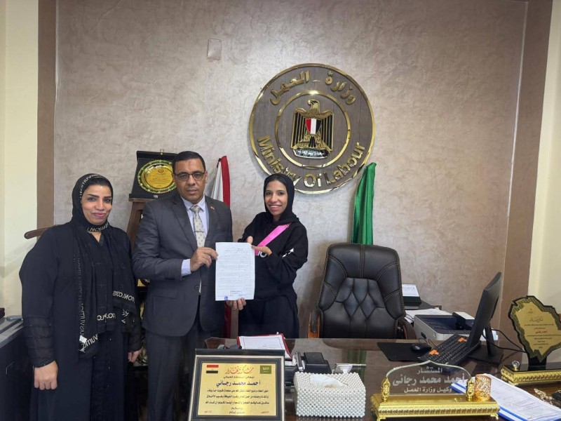وزارة العمل تستجيب لفيديو فتاة من ذوي الاحتياجات الخاصة بالمنصورة وتوفر لها فرصة عمل تنفيذًا لتوجيهات الوزير