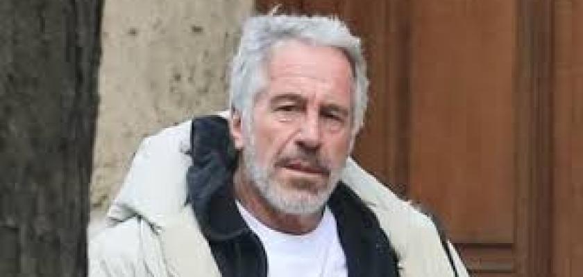 وثائق مسربة تكشف عن لقاءات سرية بين جيفري إبستين وجاسوس إسرائيلي