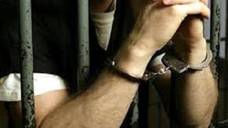 مأساة في عزبة العرب: نجل يقتل والدته بطلق ناري طائش خلال عبثه بسلاحه