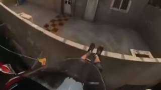 هبوط 3 سياح بالبراشوتات في كعابيش بدلا من الأهرامات