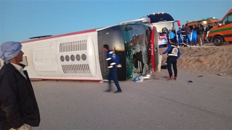 حادث مأساوي لأتوبيس طلاب أسوان: وفاة مشرفة وطفلة وإصابة 24 طالبًا