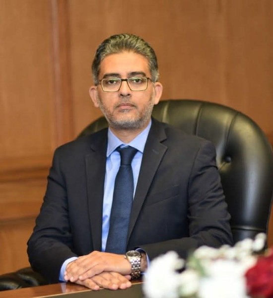 رئيس الوزراء يصدر قرارًا بتعيين الدكتور أحمد عبد العزيز نائبًا لرئيس مجلس إدارة الهيئة العامة للرقابة المالية