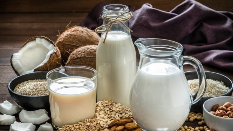 ما هو الحليب النباتي الأكثر صحة؟
