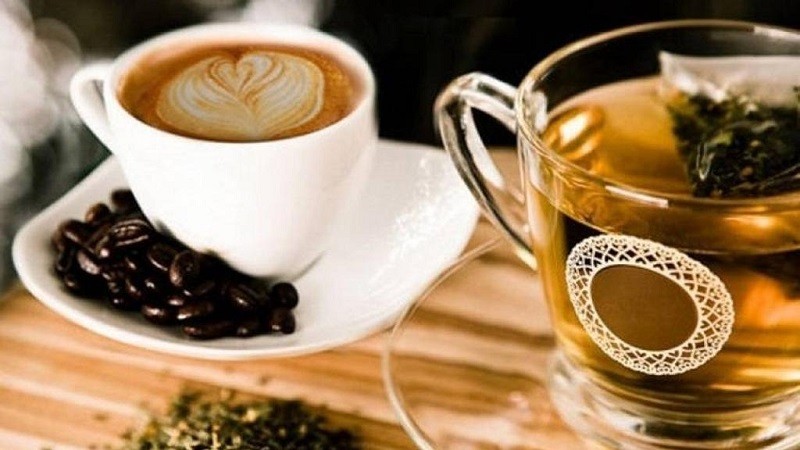 تحذير عاجل.. الشاي والقهوة قد تدمّر قلبك إذا تجاوزت هذا الحد