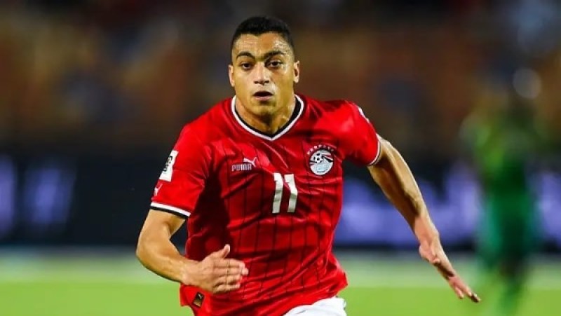 مصطفى محمد يرفض الخروج للتبديل قبل نهاية مباراة مصر وكاب فيردي
