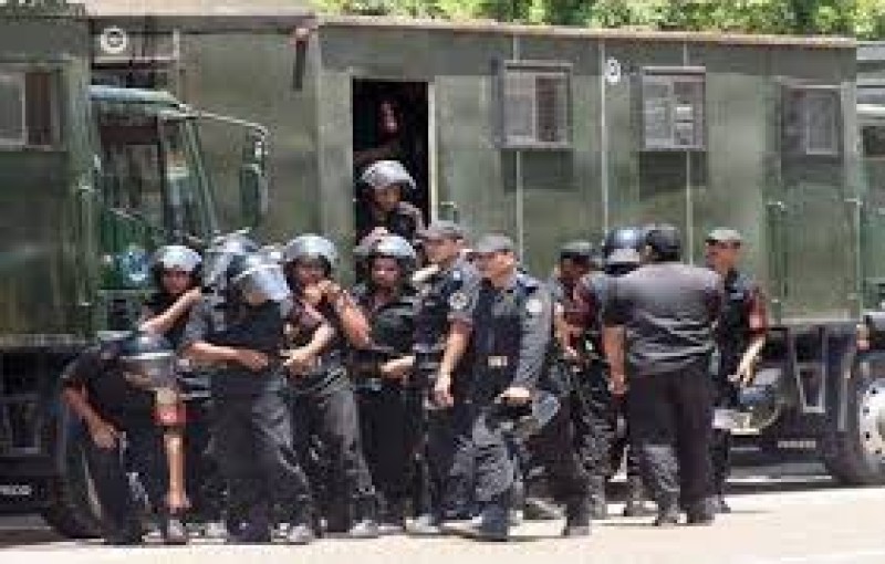 البحيرة تشيع الإجرام: 6 عناصر خطرة تسقط في معركة مع الأمن