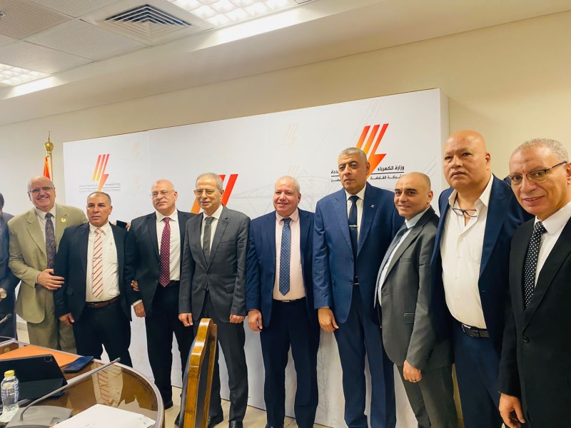 إستثمارات بقيمة 945 مليون جنية بشركة توزيع كهرباء الإسكندرية