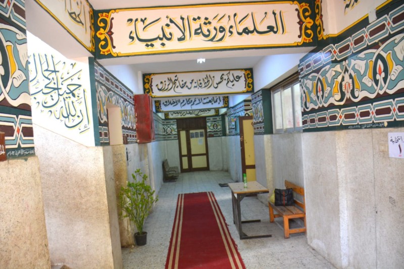 محافظ الدقهلية يتفقد استعدادات اللجان الانتخابية قبل انطلاق التصويت في انتخابات مجلس النواب