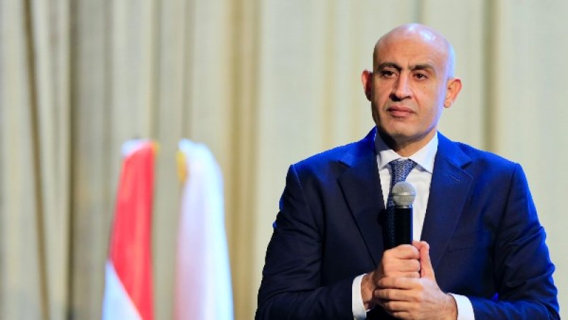 كاميرات مراقبة وتحاليل مخدرات.. قرارات عاجلة من التعليم للحفاظ على أمن وسلامة الطلاب