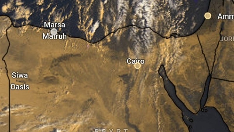 الأقمار الصناعية ترصد سحبا محملة بالأمطار تتقدم باتجاه القاهرة الكبرى