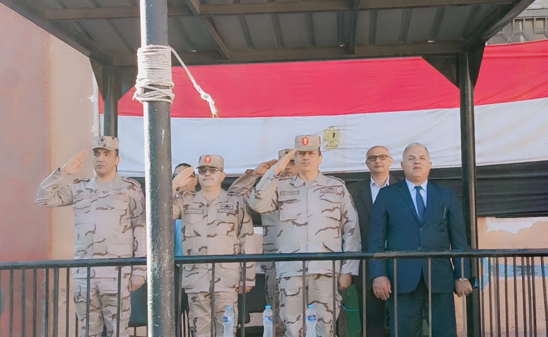 حصة تأسيس عسكري بعنوان ”التصدي للشائعات” بمدرسة الفيوم الثانوية الصناعية الزخرفية للتأسيس العسكري