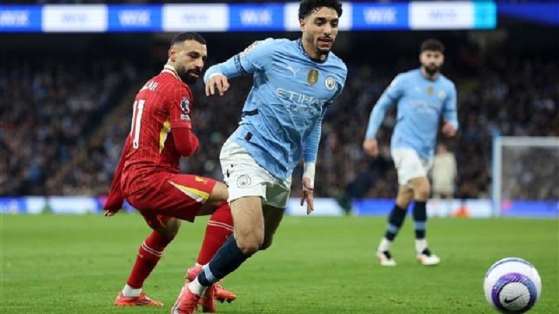 أبو ريدة يتواصل مع ليفربول ومانشستر سيتي لإنهاء أزمة صلاح ومرموش