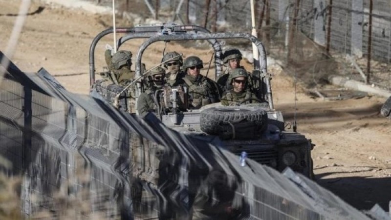 المرصد: سوريون يرفضون استلام مساعدات الاحتلال في ريف القنيطرة