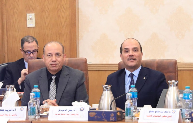 رئيس جامعة المنصورة يشارك في اجتماع المجلس الأعلى للجامعات برئاسة وزير التعليم العالي