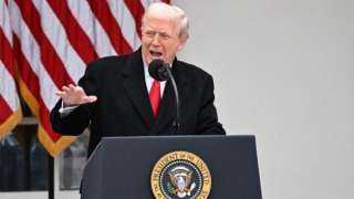 ترامب: إغلاق المجال الجوي فوق فنزويلا ومحيطها