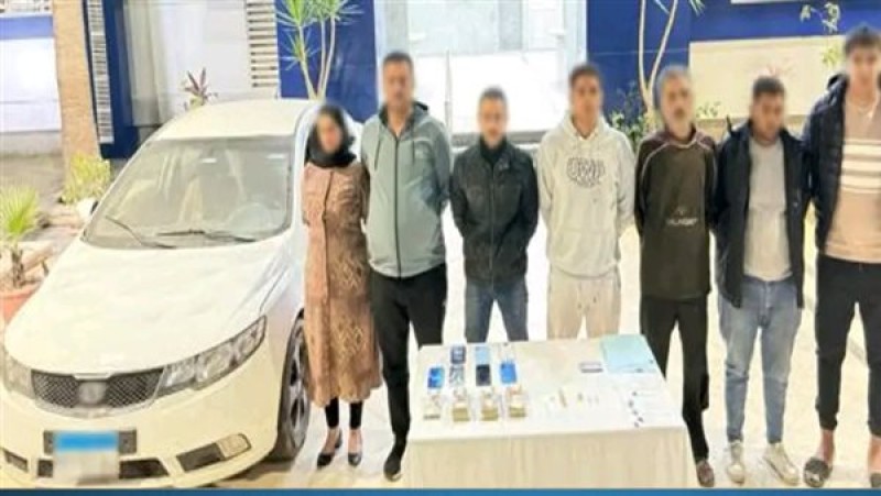 المتهمون انتحلوا صفة ضباط شرطة وخطفوا شخصًا من منزله وسرقوا ماله