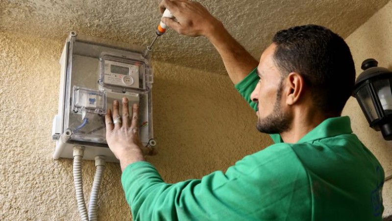 لو شاكك في عداد الكهرباء.. افحصه بهذه الخطوات