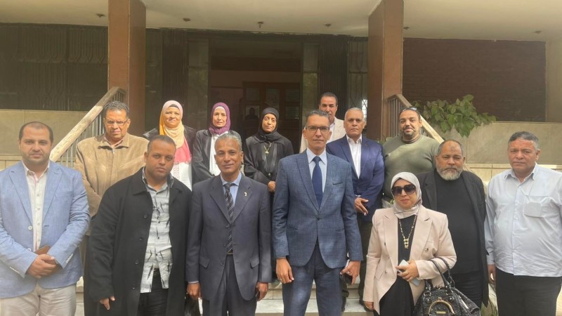 تكريم المكلفات بالخدمة العامة بمجمع إعلام أسيوط