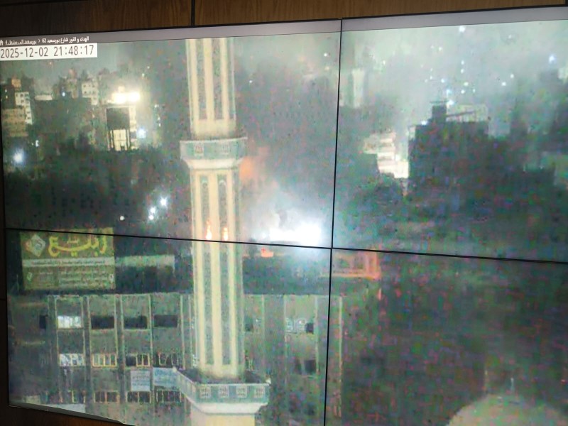 محافظ الدقهلية يتابع جهود السيطرة على حريق في سوق الخواجات بالمنصورة