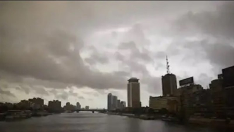 طقس مفاجئ قبل الشتاء.. ارتفاع غير محسوس يعقبه هبوط سريع في الحرارة