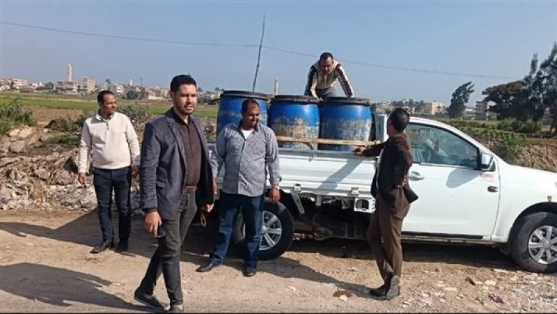 فضيحة غذائية”: ضبط 13.5 طن من المواد الغذائية المخالفة للاشتراطات الصحية بحوش عيسى