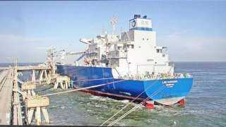 وزارة البترول تعلن تصدير 150 ألف متر مكعب من الغاز المسال إلى تركيا