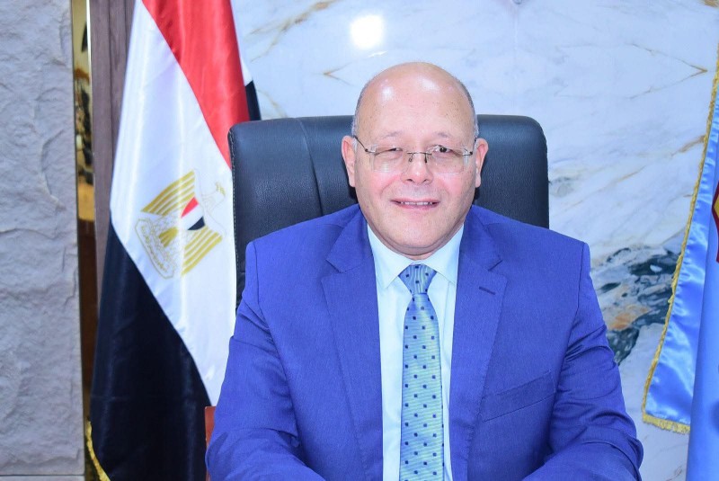 رئيس جامعة سوهاج يعلن موافقة وزارة التعليم العالي على إصدار اللائحة الداخلية لكلية التمريض بمرحلة الدراسات العليا بنظام الساعات المعتمدة