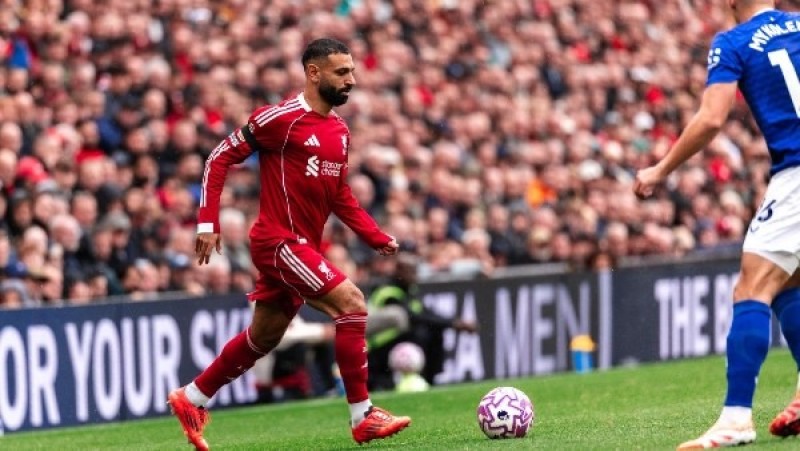 مفاجأة كبرى في مصير محمد صلاح مع ليفربول